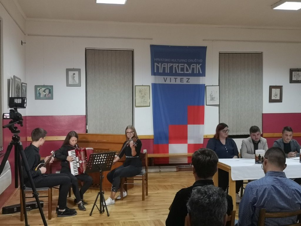 Orkestar-harmonika-1-1024x768.jpg