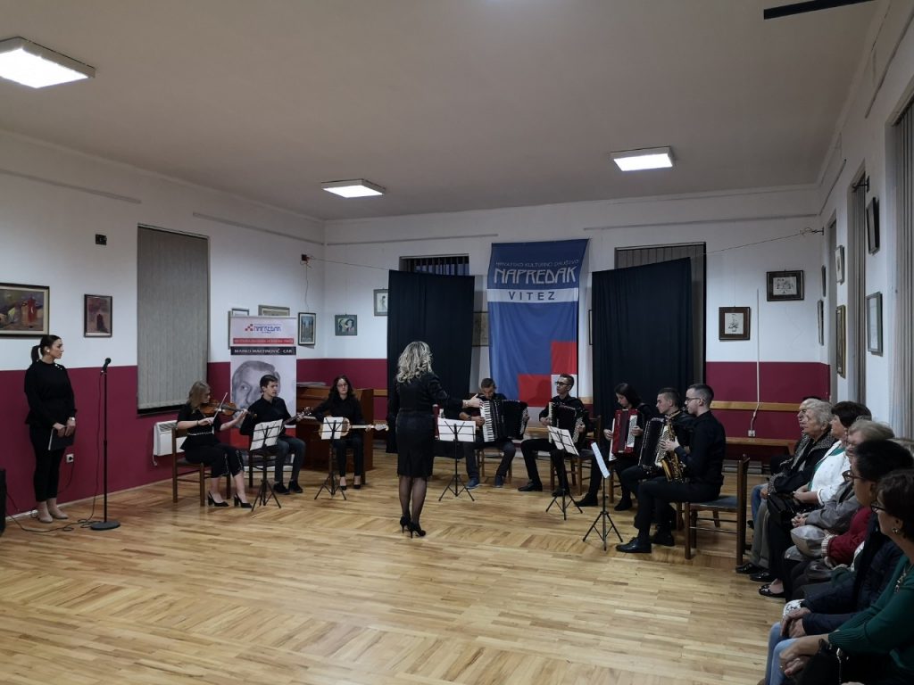 orkestar-1024x768.jpg