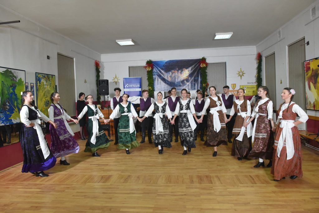 napredak_folklorveliki-1024x684.jpg