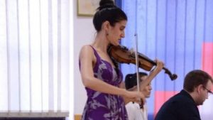 Violonistica Lorena Milina održala koncert u Vitezu