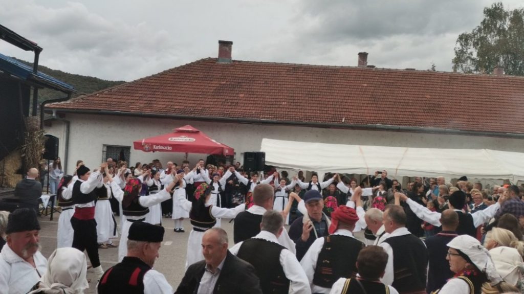 Viteški Napredak sudjelovao na Narodnom veselju ,,Svadbeni običaji u Lašvanskoj dolini”