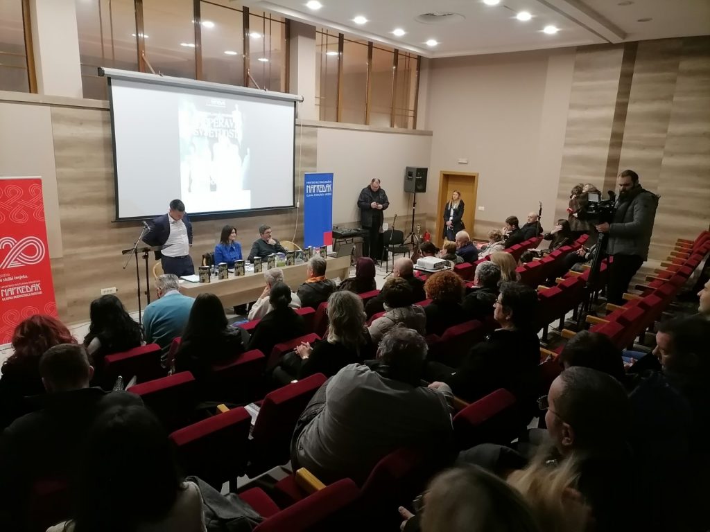 Predstavljen zbornik ‘Treperava svjetlost – 120 Napretkovih pjesnika’ u Mostaru