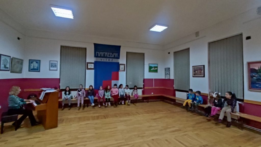 HKD ,,Napredak” Vitez: U Vitezu započela tradicionalna manifestacija ,,Pričaj mi priču”
