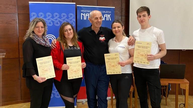 Vitežani polaznici I. Seminara folklora Hrvata Bosne i Hercegovine