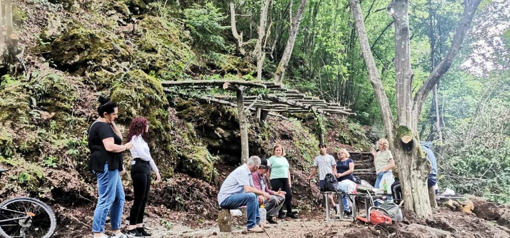 Viteški Napredak vraća sjaj srednjovjekovnog grada Škava u Vitezu. Započele velike i vrijedne aktivnosti