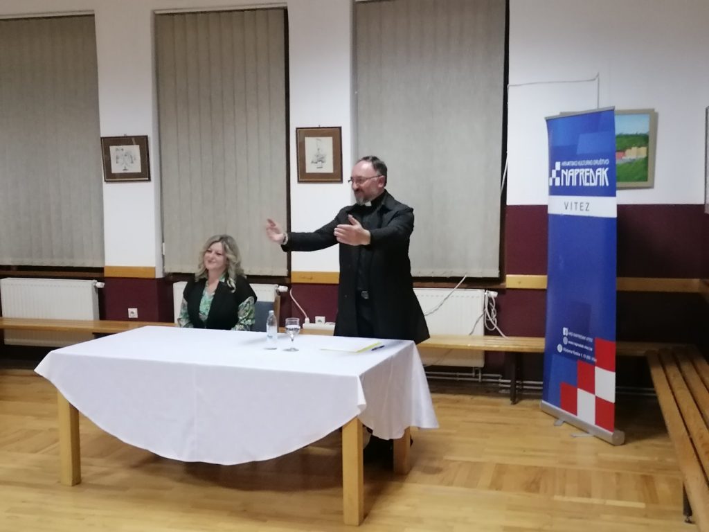 Vitez: U Napretku don Anto Ledić održao predavanje