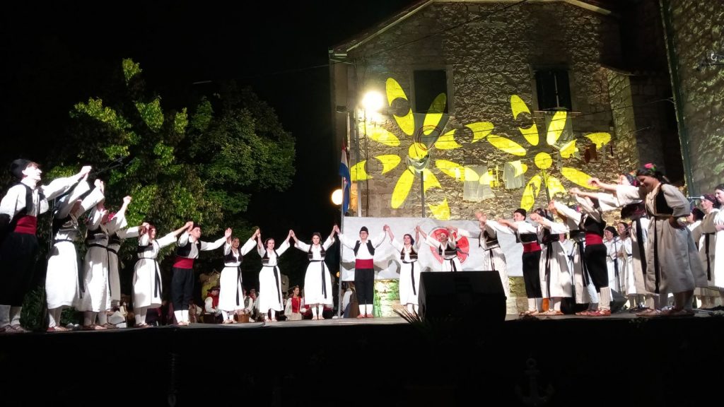 HKD NAPREDAK VITEZ GOSTOVAO NA 23. MEĐUNARODNOM FOLKLORNOM FESTIVALU ZA JUBAV TANCE IGRAŠE
