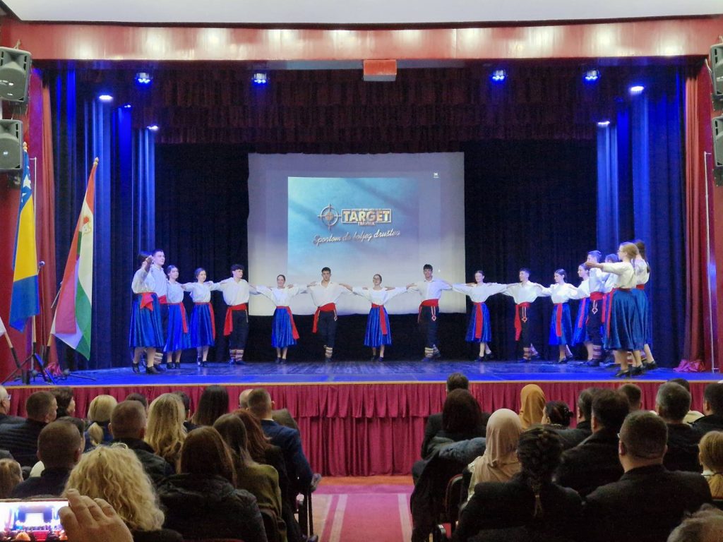 TU-1024x768.jpg